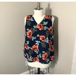 Plus Size Floral Sleeveless Blouse